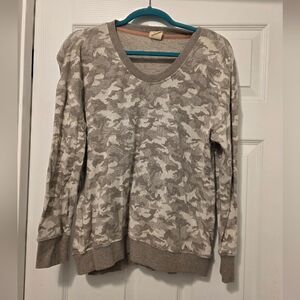Women's Camouflage V-Neck Top